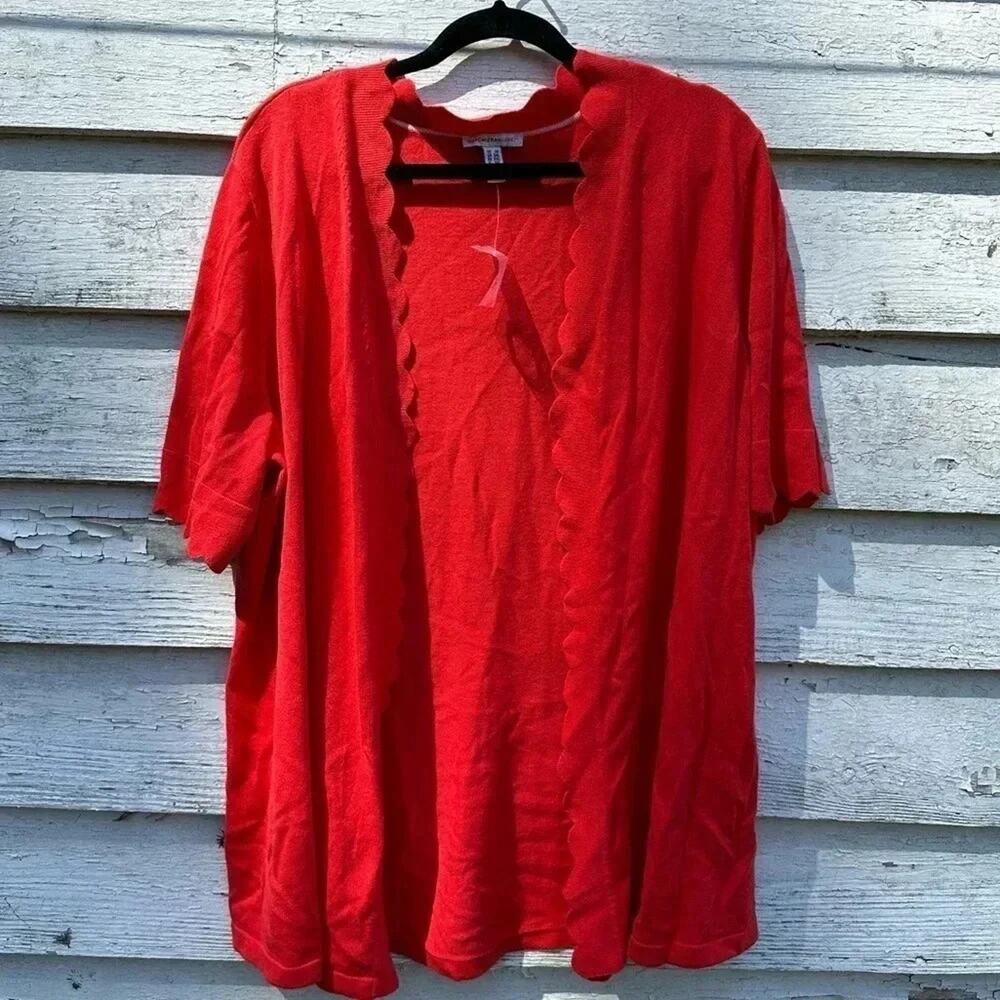 ISAAC MIZRAHI LIVE Cardigan dark pink Button down scalloped edge NWOT Plus Size